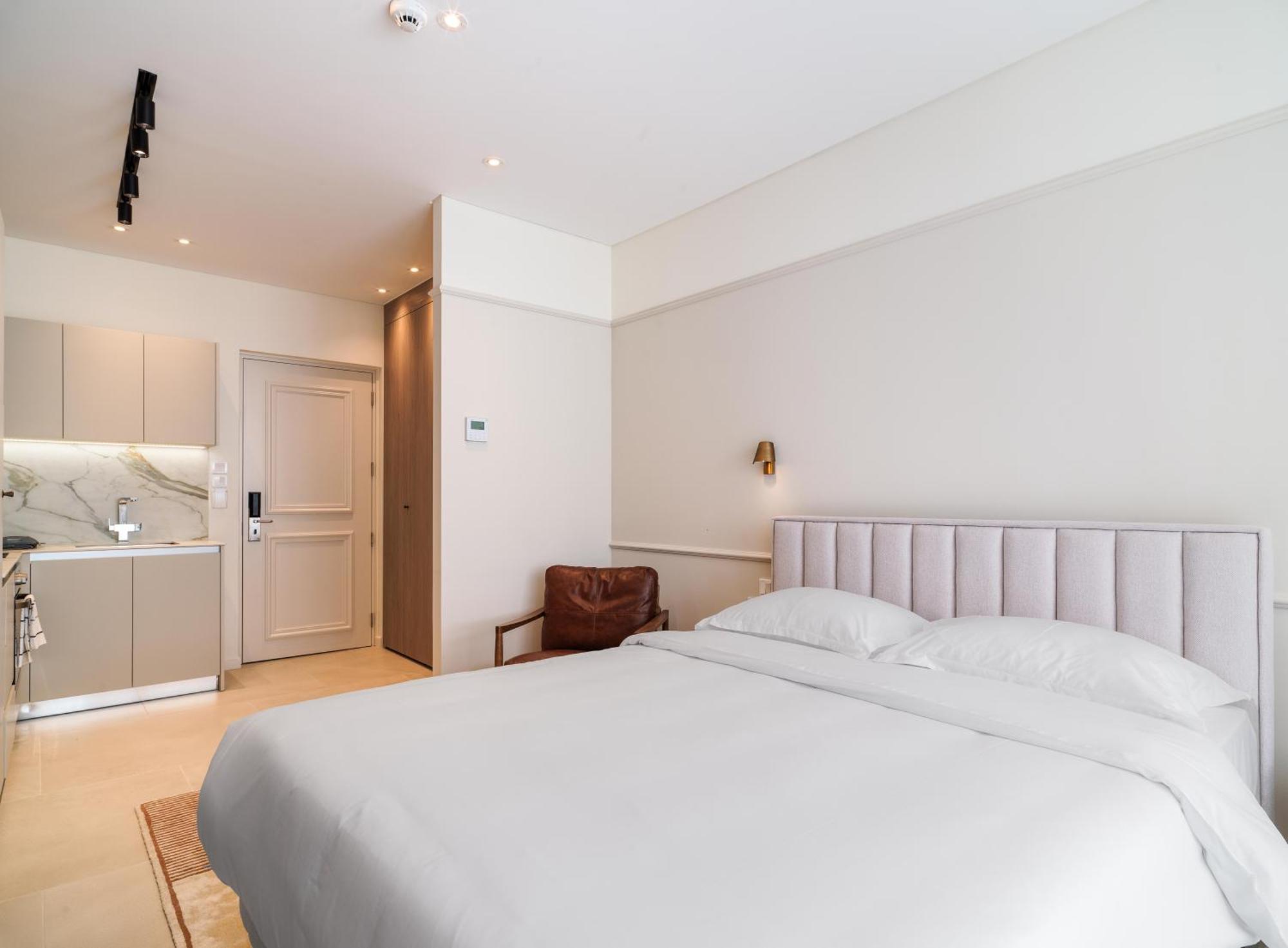 Liv Mackenzie Beach Suites Larnaca Adults Only Exterior photo