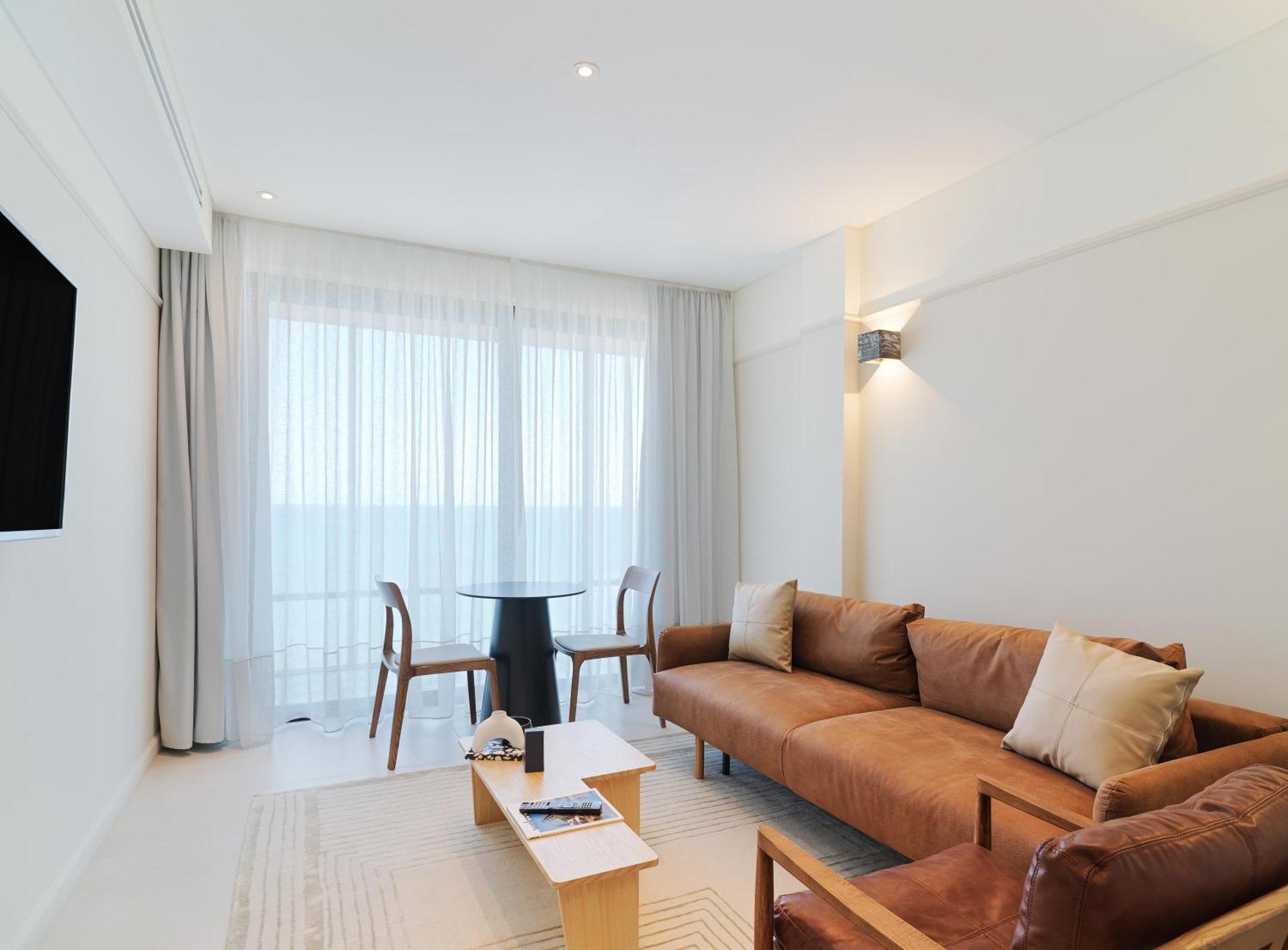 Liv Mackenzie Beach Suites Larnaca Adults Only Exterior photo